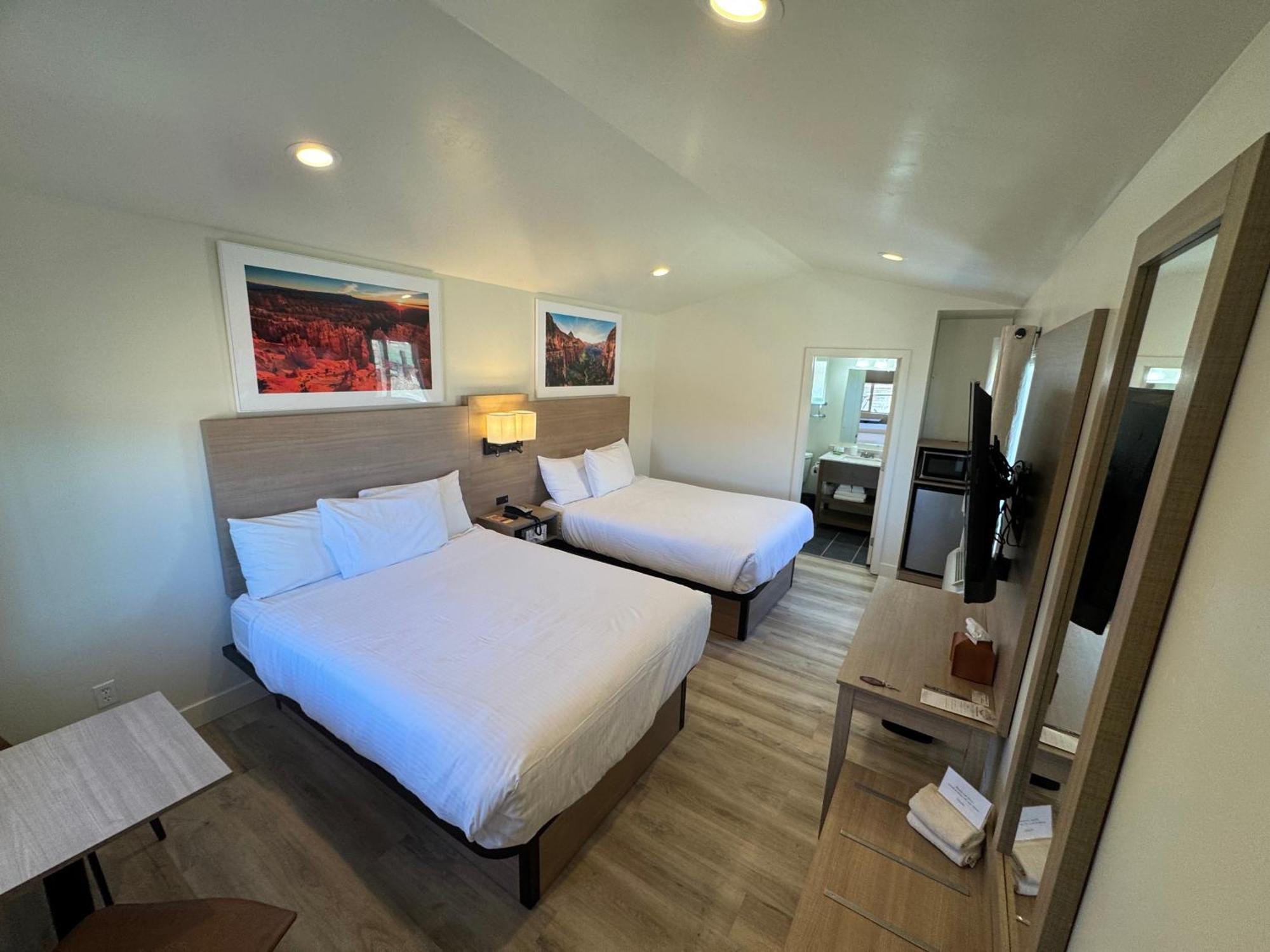 Mountain Ridge Cabins & Lodging Between Bryce And Zion National Park Hatch Ngoại thất bức ảnh